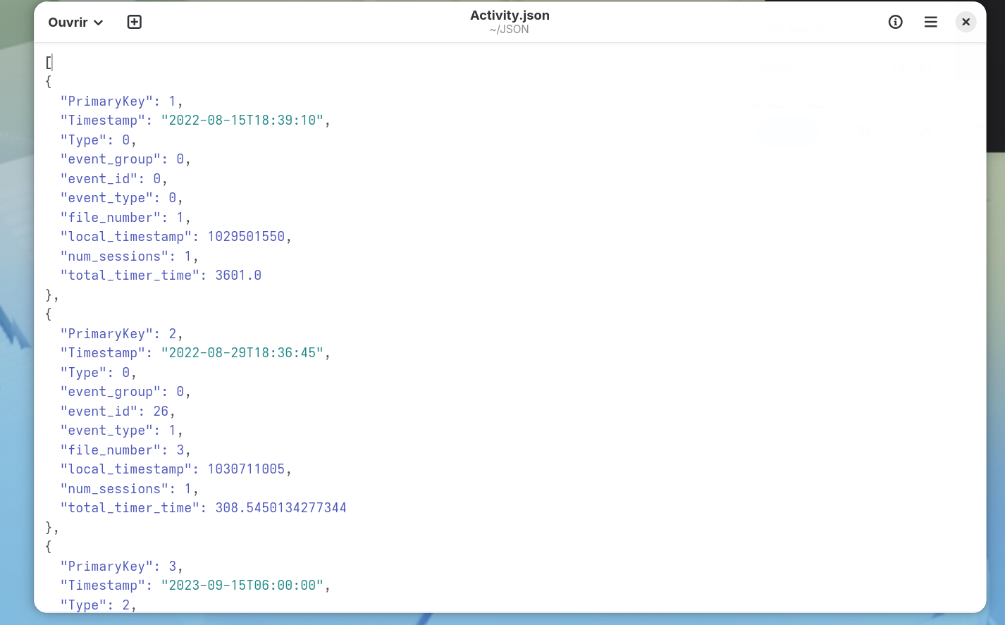 Activity.json ouvert dans un éditeur de texte, montrant un tableau d'objets avec des
      champs comme PrimaryKey, Timestamp et total_timer_time.